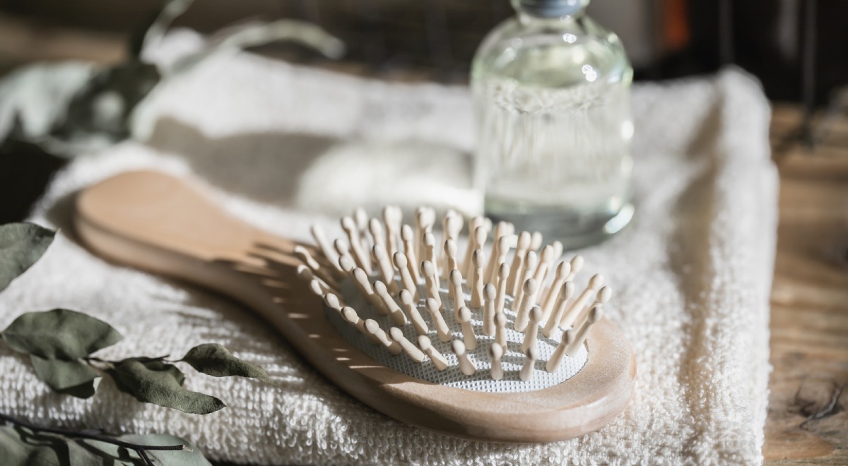 ヘアオイルがメンズにもおすすめな理由は「髪のダメージケアも出来るから」